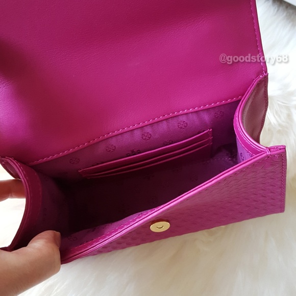 Tory Burch Marion Embossed Shrunken Shoulder Bag - Picture 7 of 8